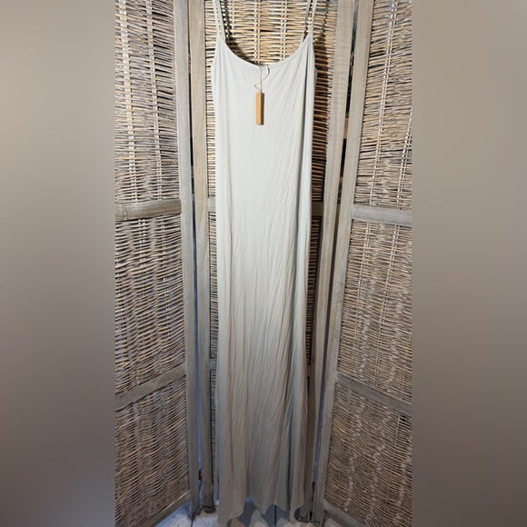 NWT SKIMS Soft Lounge Ribbed Maxi Dress in Talc - size 3X - Picture 5 of 9